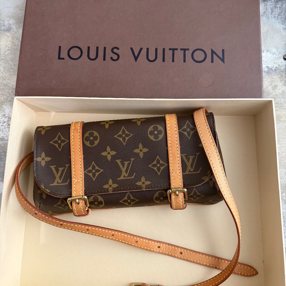 Louis Vuitton Monogram Leather Double Buckle Bum Fanny Pack Waist Belt Bag